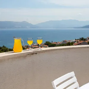 In Top Apartament Trogir
